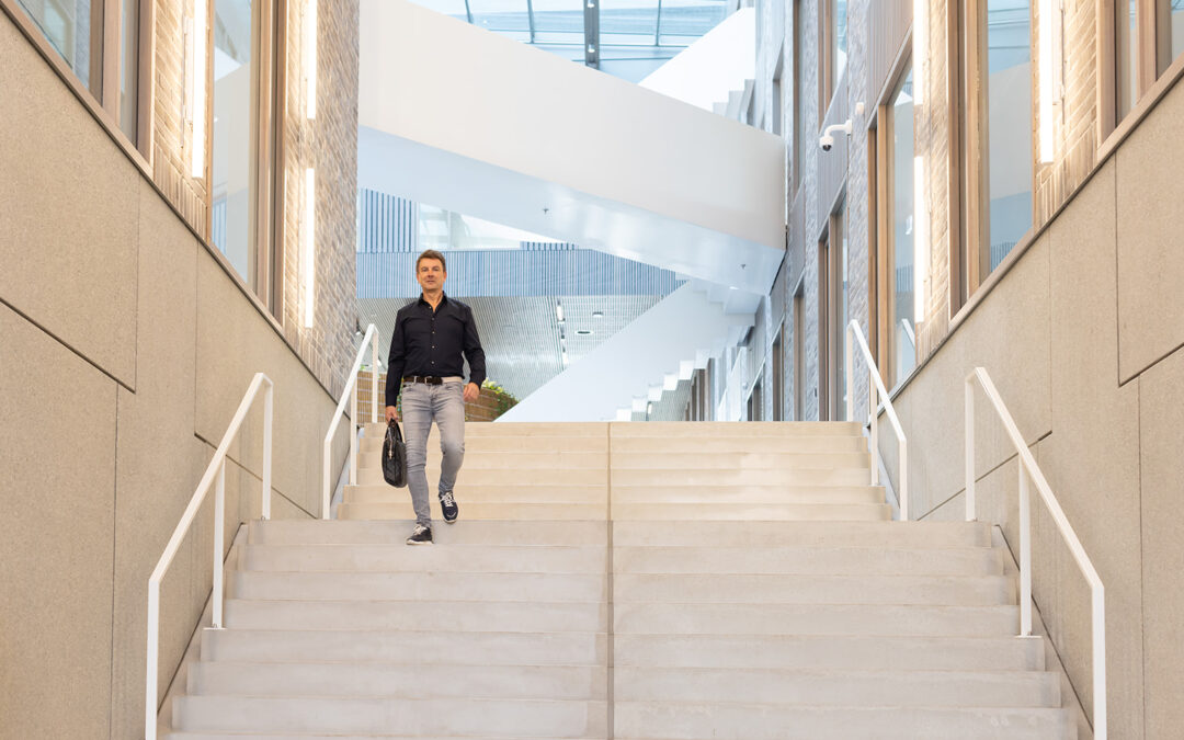 Tom Sebastian - Werken vanuit het buitenland